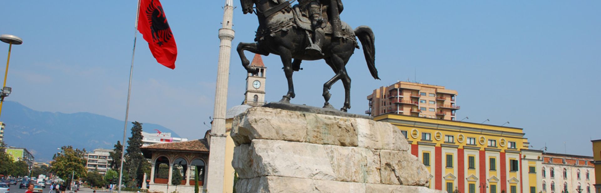 АЛБАНИЯ – „СТРАНАТА НА ОРЛИТЕ“ ЕЛБАСАН - ДУЪРС – БЕРАТ – КРУЯ - ТИРАНА