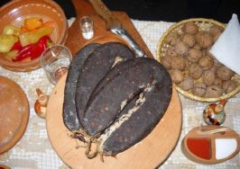 ФЕСТИВАЛ  НА СУДЖУКА „ПЕГЛЕНА  КОЛБАСИЦА“ - ПИРОТ