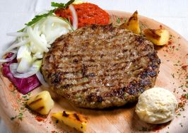 УИКЕНД КУПОН В СЪРБИЯ РОЩИЛИАДА – ФЕСТИВАЛ НА СРЪБСКАТА СКАРА В ЛЕСКОВАЦ